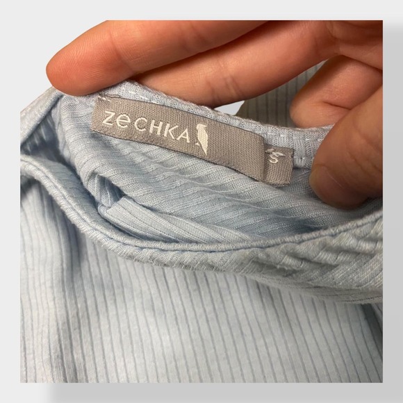 Zechka Blue‎ One-Sleeved Cropped Top Size S - Picture 2 of 6